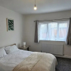 Отель Citrine Suite 4 Bed House in Stoke on Trent, фото 4