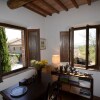 Отель Pleasant Villa In Valiano With Terrace, Garden, Sun-Loungers, фото 3