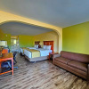 Отель Garden Inn & Suites, фото 4