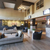 Отель Pomeroy Inn & Suites at Olds, фото 2
