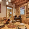Отель Er 247 â Legacy Lodge Great Location â Close To Town! 2 Bedroom Cabin by RedAwning, фото 8