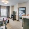 Отель Staybridge Suites Lubbock South, an IHG Hotel, фото 9