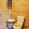 Отель OYO Life 91452 Ngajeng Peken Homestay, фото 9