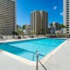 Отель Tower 2 Suite 1702 - Waikiki Banyan, See Surfers from Lanai! by Koko Resort Vacation Rentals, фото 11