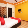 Отель OYO 26815 Hotel Sweet Night, фото 11