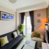 Отель Homey And Warm 2Br At Signature Park Grande Apartment, фото 14