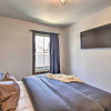 Отель Elkhart Lake Townhome, Mins to Road America!, фото 2