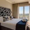 Отель 705 Cape Royale Luxury Apartment, фото 3