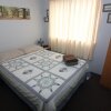 Отель The Upper Deck Guesthouse в Сечельте