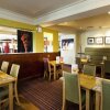 Отель Premier Inn Leeds / Bradford Airport, фото 13