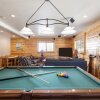 Отель Paw Print Hot Tub, Mountain Views, Game Room, 4mins to Ski Resort!, фото 15