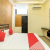 Отель Oyo 16546 Hotel Saurabh, фото 5