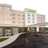 Отель Holiday Inn & Suites Detroit - Troy, an IHG Hotel, фото 1