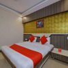 Отель A R Ganpati Plaza By OYO Rooms, фото 9
