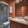 Отель Executive Plus 44 - Majestic log Chalet With hot tub Sauna Heated Pool and Close to Activities, фото 13