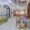 Отель OYO 90543 An-nur Guest House Syariah, фото 13
