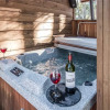 Отель Bear Butte Lodge - Three Bedroom Cabin with Hot Tub, фото 9