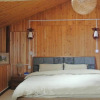 Отель E-Outfitting Moon Hostel, фото 3