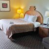 Отель Quality Inn and Suites Greenfield Hotel, фото 22