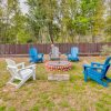 Отель Sunny Pensacola Home w/ Fire Pit & Gas Grill!, фото 14