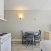Отель SeaMist Driftwood Vacation Studio with Balcony, фото 25