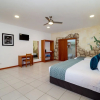 Отель Plaza Luna Suites, фото 5