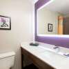 Отель La Quinta Inn & Suites by Wyndham Blue Springs, фото 7