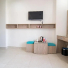 Отель RedDoorz Plus near GiaDinh International Hospital2, фото 2