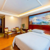 Отель Vienna Hotel Shenzhen Guanlan Guanguang Road Foxconn, фото 1