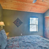 Отель Flagstaff Cabin on 5 Acres w/ Fireplace & Fire Pit, фото 3
