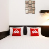 Отель ZEN Rooms Menteng Cikini, фото 1