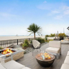 Отель Shoreline by Avantstay Spectacular Beachfront Home w/ Fire Pit, Spa & Pool Table, фото 1
