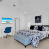 Отель Islamorada Home, Ocean Views, Playroom, Near Tiki Bar, Pool, And Boat Dockage, Ultimate Keys Getaway, фото 6