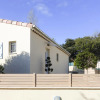 Отель Nice Holiday Home With Private Terrace, Arpaillargues-et-aureillac, фото 5
