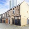 Отель JOIVY Quiet Mews Street Apartment in the Heart of Edinburgh, фото 19