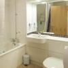 Отель Premier Inn Wigan West (M6, J26), фото 6