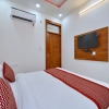 Отель OYO 13860 Panchsheel Plaza, фото 5