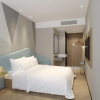 Отель Starway Light Residence Xian Daming Palace Shenglong Square, фото 3