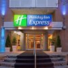 Отель Faubourg Montreal - ex Holiday Inn Express Hotel & Suites Centr, фото 5