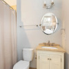 Отель The Chapel Carriage House Suite B by AvantStay Gorgeous Character Home in Historic DT w Hot Tub, фото 6
