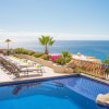 Отель Large 7 Bedroom Home That Fits 18 W/ocean Views at Villa las Flores, фото 26