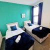 Отель Lovely 3-bed House in Dartford, фото 2