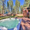 Отель Tahoe  In The Pines 4 Bedroom Home, фото 10