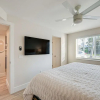 Отель Sleek Coastal Abode: 1 Block to Naples Beach!, фото 20