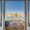Отель Blue Harbour 1 Seafront Holiday 2-bedroom Apartment With Terrace St Pauls Bay, фото 14
