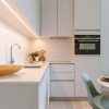Отель Top of the line apartment in a new upscale residence close to the sea and the beach, фото 8