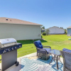 Отель Bright Home in The Villages w/ Lanai & Gas Grill!, фото 8