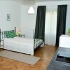 Отель Coloroom Apartmans, фото 3