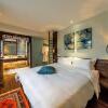 Отель Shangri-la Bird of Paradise Inn в Шангри-Ла