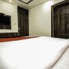 Отель Galaxy Palace By OYO Rooms, фото 22